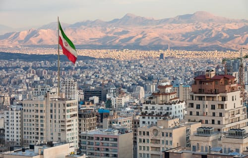 Američki udari na Iran, Teheran odgovorio napadima na Bahrein i Kuvajt
